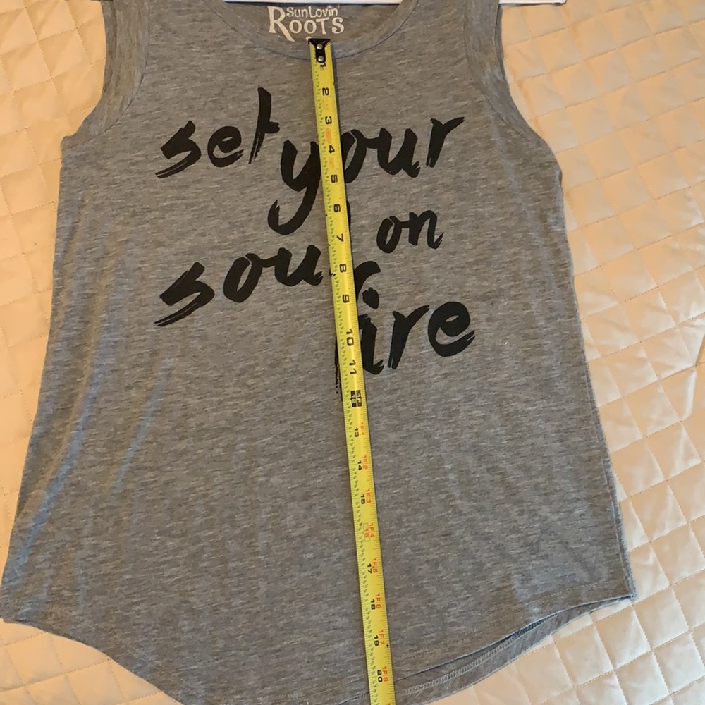 Tank - Picture 3 of 3